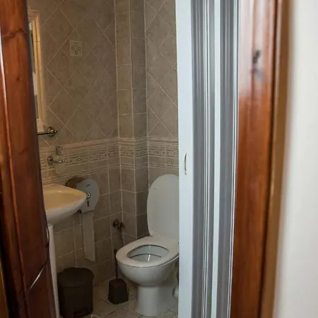 Nefeli Guest house Agios Athanasios (Pella)