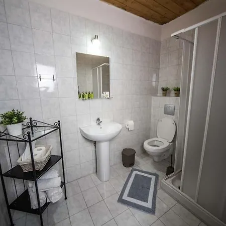 Nefeli Guest house Agios Athanasios (Pella)